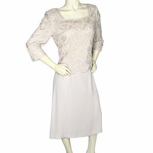 Adrianna Papell Occasions Beaded Silk Top & skirt set Sz 10